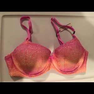 Victoria’s Secret Bra - 36D - NWT